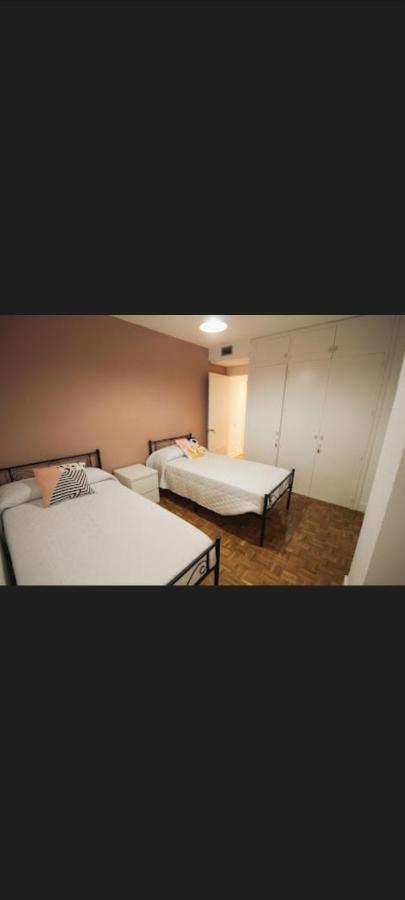 Centro Catedral Carrera 27, 1 Plaza De Aparcamiento Y Netflix Gratis Apartment เฮน ภายนอก รูปภาพ