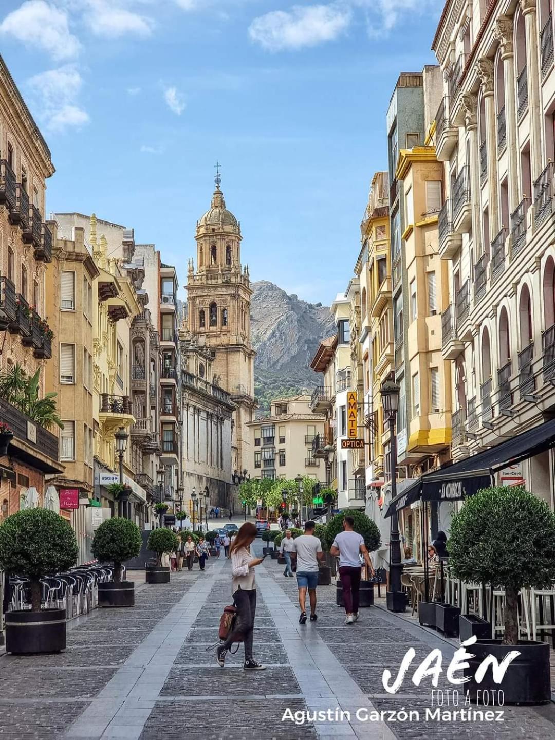 Centro Catedral Carrera 27, 1 Plaza De Aparcamiento Y Netflix Gratis Apartment เฮน ภายนอก รูปภาพ